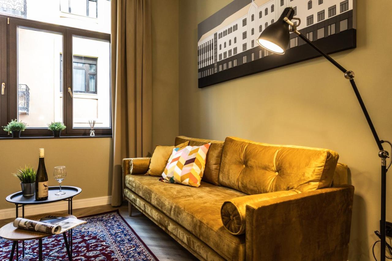 M15 Apartment Pecs Exterior photo